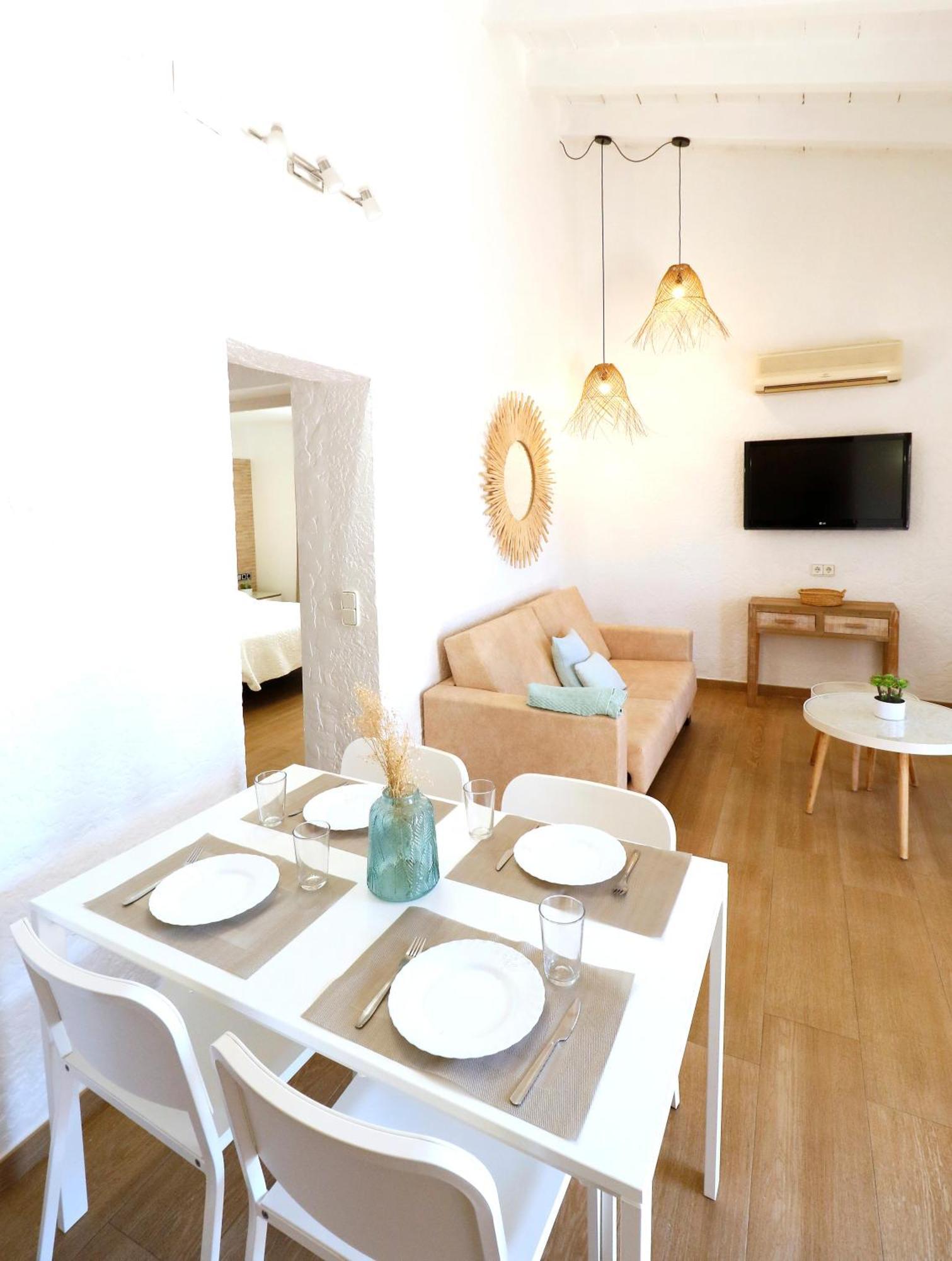 Naika Studios & Apartments Palmanova Exteriör bild